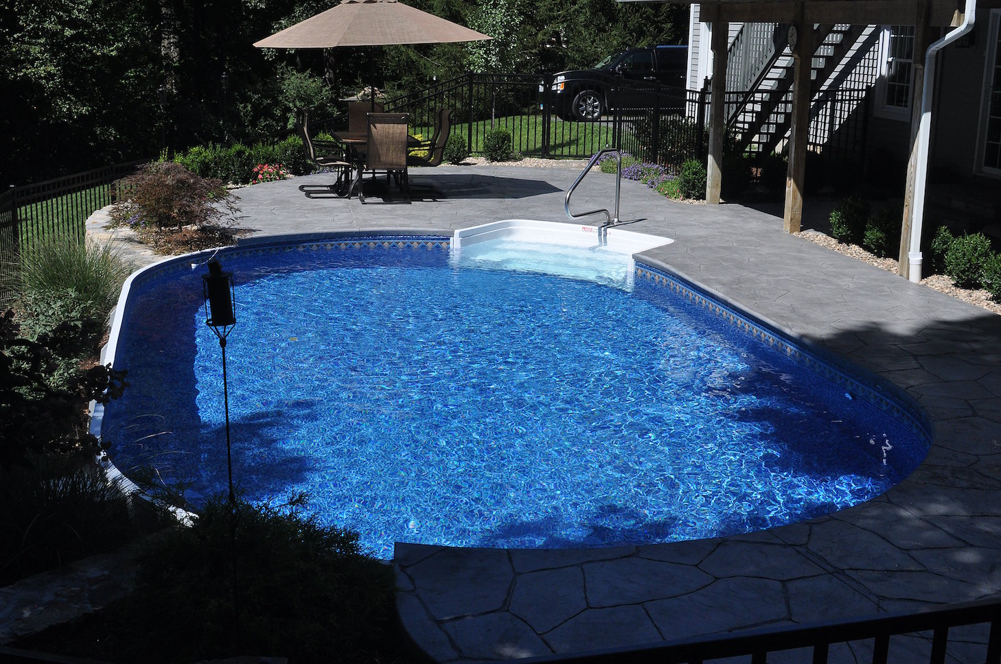 Above Ground Pools project example 24